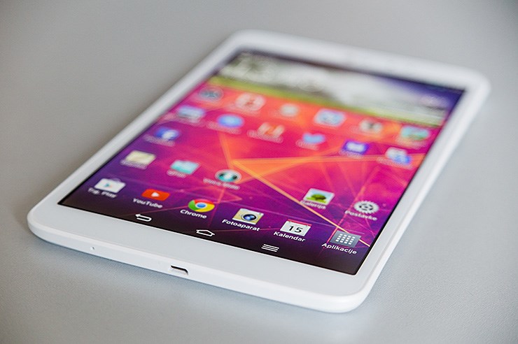 LG G Pad 8.3 (8).jpg